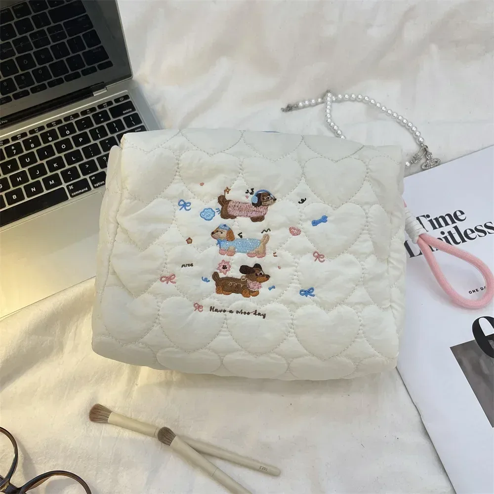 sac à cosmétiques matelassé brodé pour femme, sacs à main de rangement portables pour dame, trousse de maquillage mignonne, pochette avec poignée