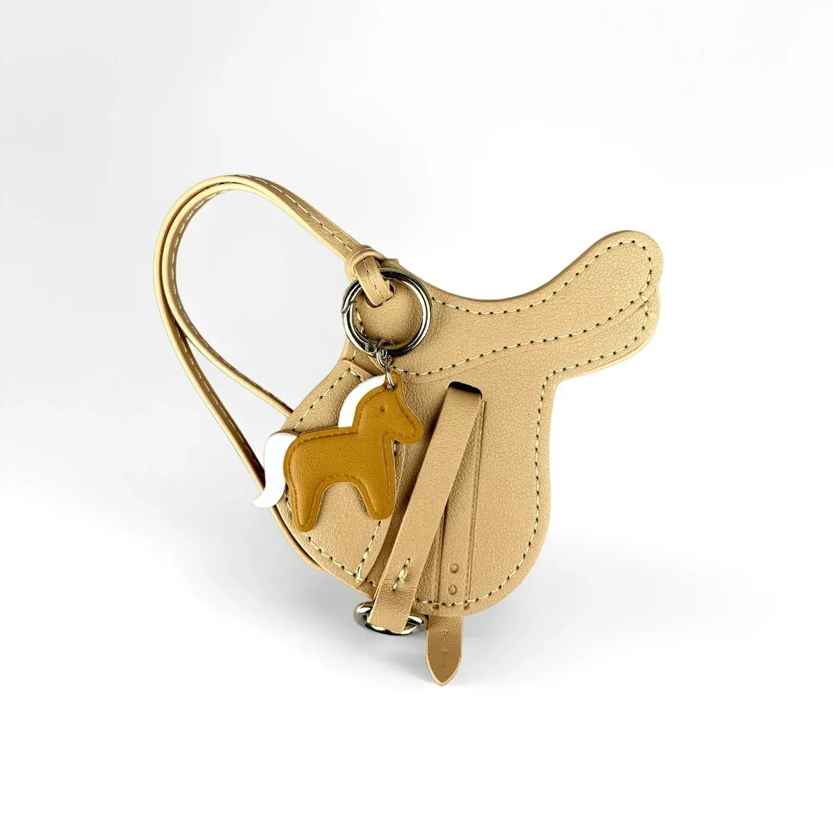 breloque de sac en cuir pu faite à la main avec petit pendentif cheval – cadeau équestre élégant et unique pour sac à main, porte-clés et sac à dos