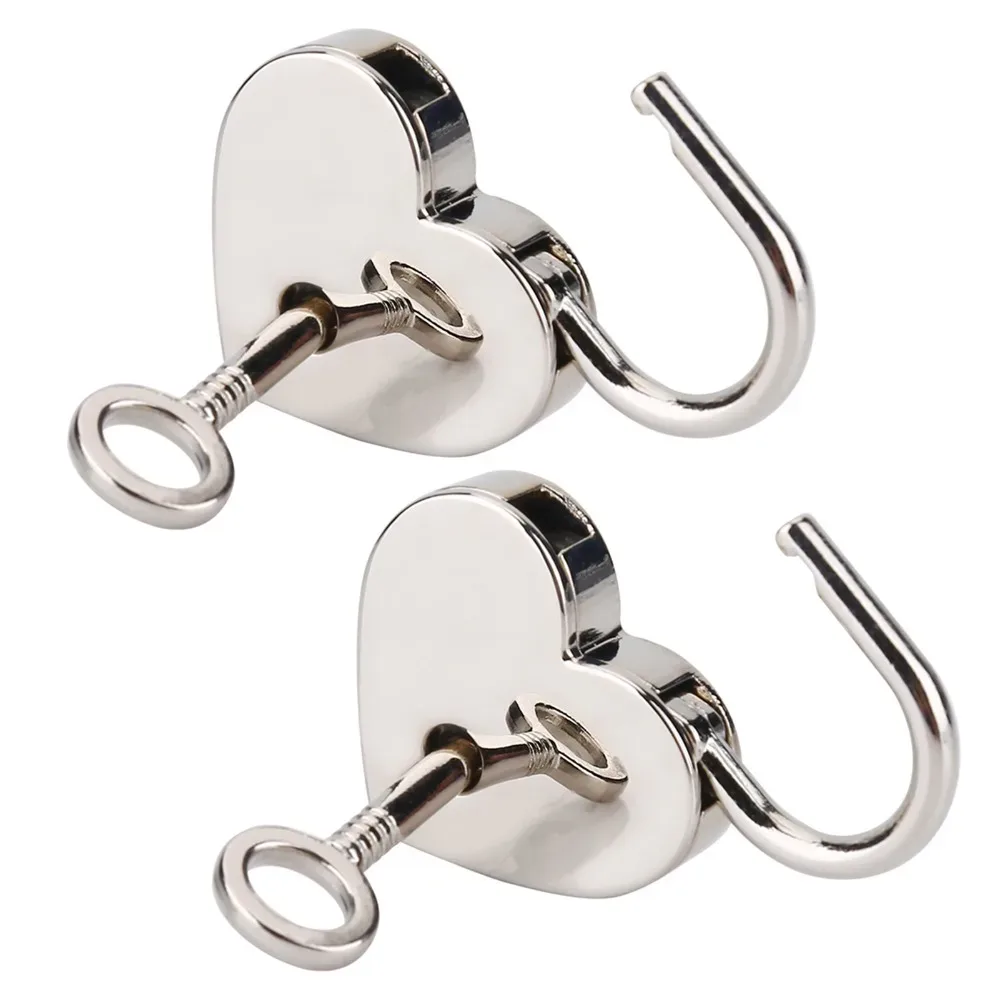 cadenas forme coeur métal argent squelette clé usage voyage sécurité robuste durabilité collectionnement présentation familiale amicale
