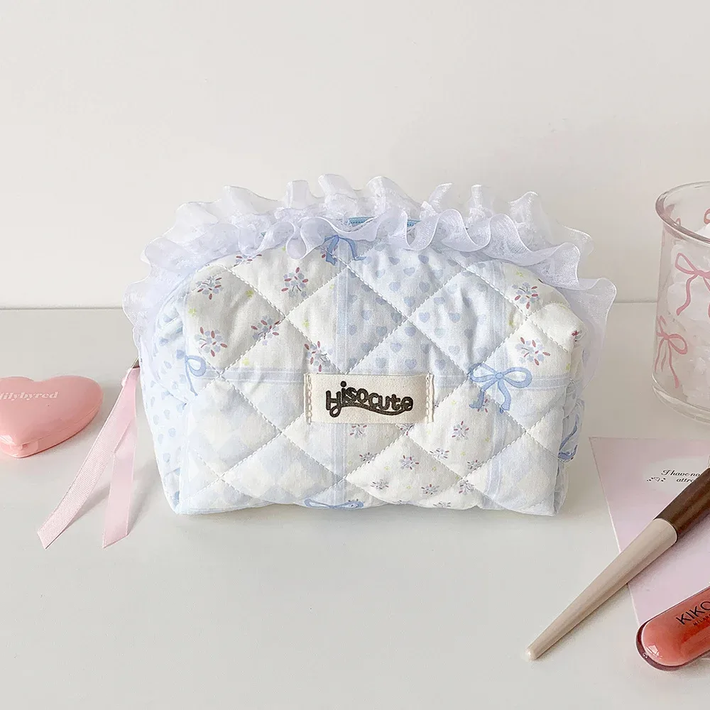 trousse de maquillage matelassée en dentelle simple et tendance, sac de rangement portable pour produits de soin pour fille, trousse de toilette, cadeau pour femme, trousse à crayons pour étudiante