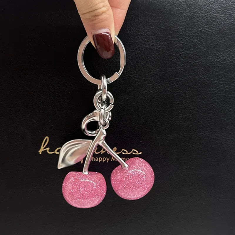 Breloque de sac à main pour entraîneur, sacs à bandoulière, pendentif cerise rose mignon, décoration, cadeaux de vacances pour femmes, porte-clés, accessoires