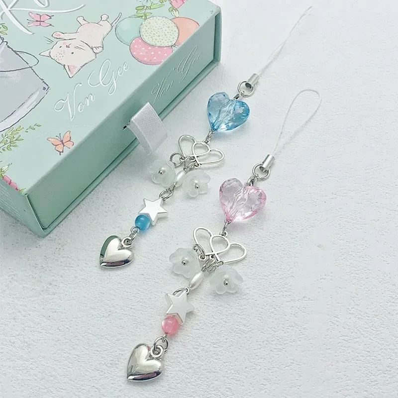 porte-clés breloque mignon et simple en forme d'étoile, cœur ou nœud papillon, pendentif kawaii pour femme, décoration exquise pour sac à dos, cadeau