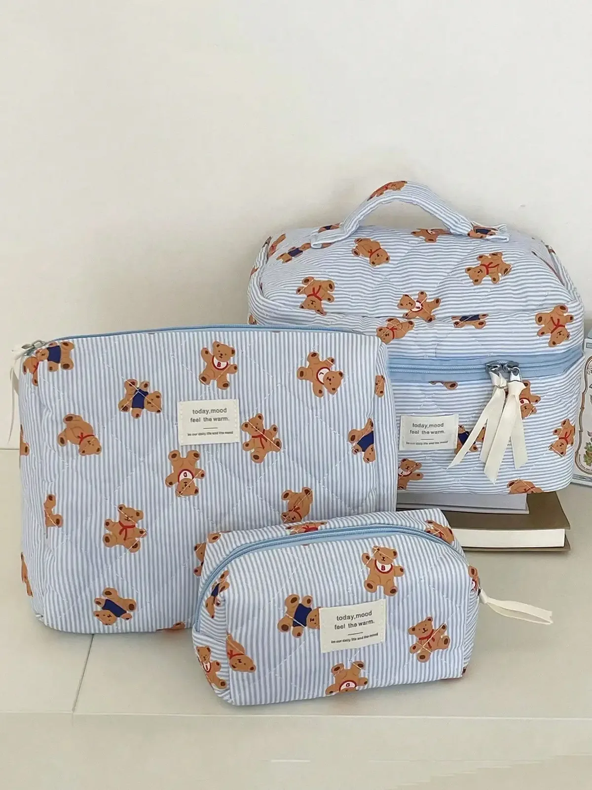 1 pièce/ensemble de trousse de maquillage matelassée ours rayé, trousse de maquillage de rangement portable, trousse de maquillage ours mignon, trousse de maquillage multifonctionnelle