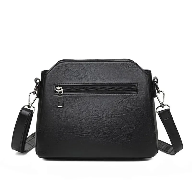 sac à bandoulière en cuir synthétique à trois couches à la mode avec doublure en polyester, sac à bandoulière simple carré élégant pour femmes