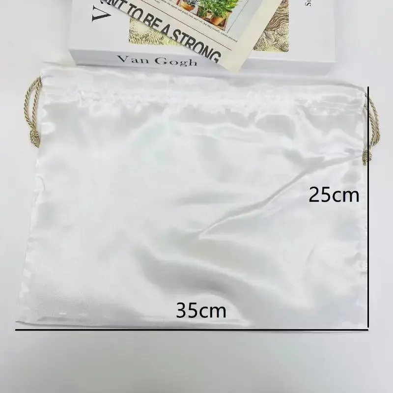housse anti poussière tissu soie luxe forme ovale ouverte cordelette taille petite grande protection sac main