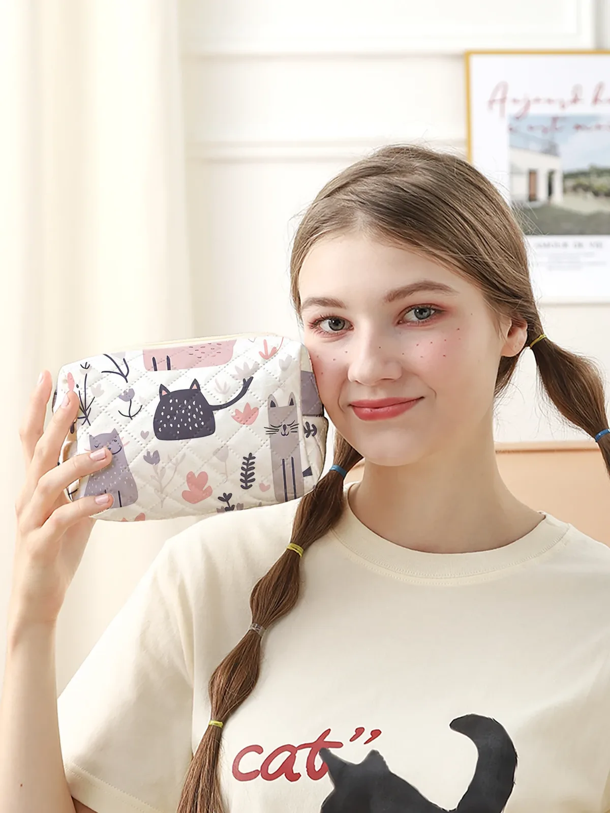 grande trousse de toilette matelassée, motif chat de dessin animé et cœurs botaniques, couleur douce, avec fermeture éclair, pour maquillage, pour femme, pochette de rangement quotidienne et de voyage