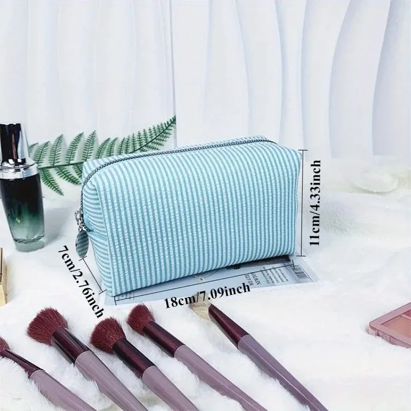 trousse de toilette rayée personnalisée – brodée sur mesure, rangement de cosmétiques portable en polyester, idéale pour les voyages, le dortoir scolaire et la maison