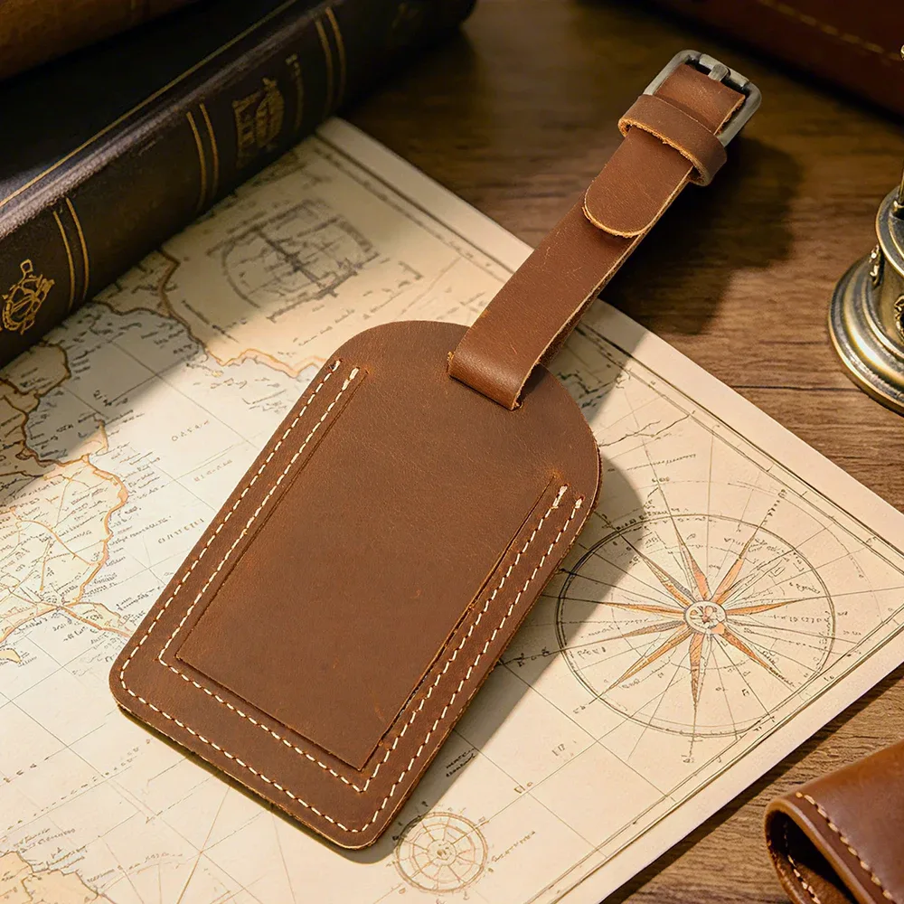 étiquette de bagage vintage en cuir véritable crazy horse avec cache de confidentialité, étiquette d'identification et d'adresse, sangle réglable, accessoire de voyage pour valise et bagages