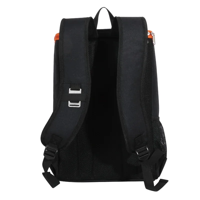 sac dos polyester fibre noire gris bordure orange isolé transport aliments frais voyage pique-nique