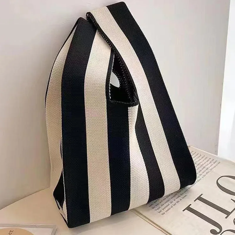 sac à main tissé à la main à la mode - mini sac à main boutonné pour femme - sac à main décontracté de style coréen - sac de courses réutilisable