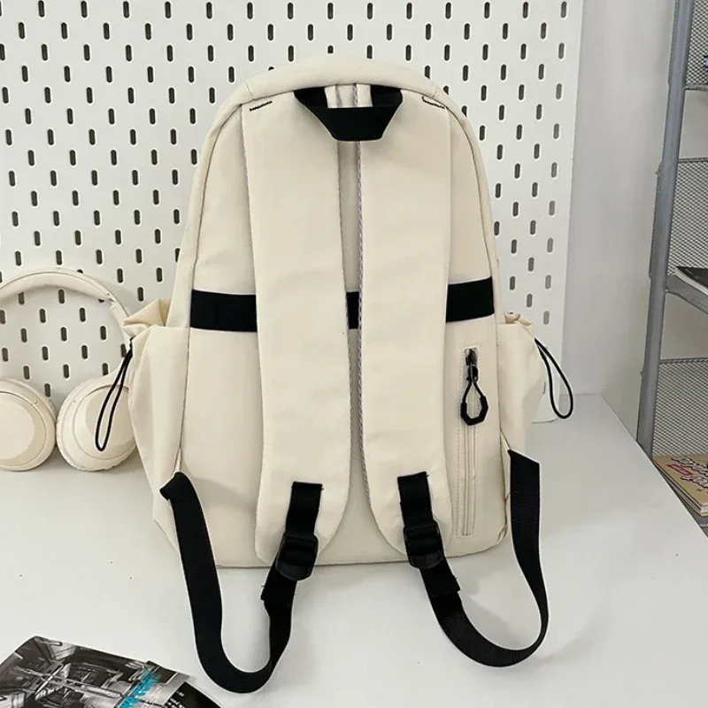 sac à dos d'université étanche en nylon de 15.6 pouces, sac à dos de voyage de grande capacité pour ordinateur portable unisexe, sac d'école de conception simple pour adolescents