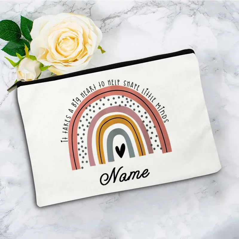 trousse de maquillage bohème arc-en-ciel personnalisée avec nom, trousse de toilette de voyage, cadeau d'anniversaire pour enseignant avec nom personnalisé