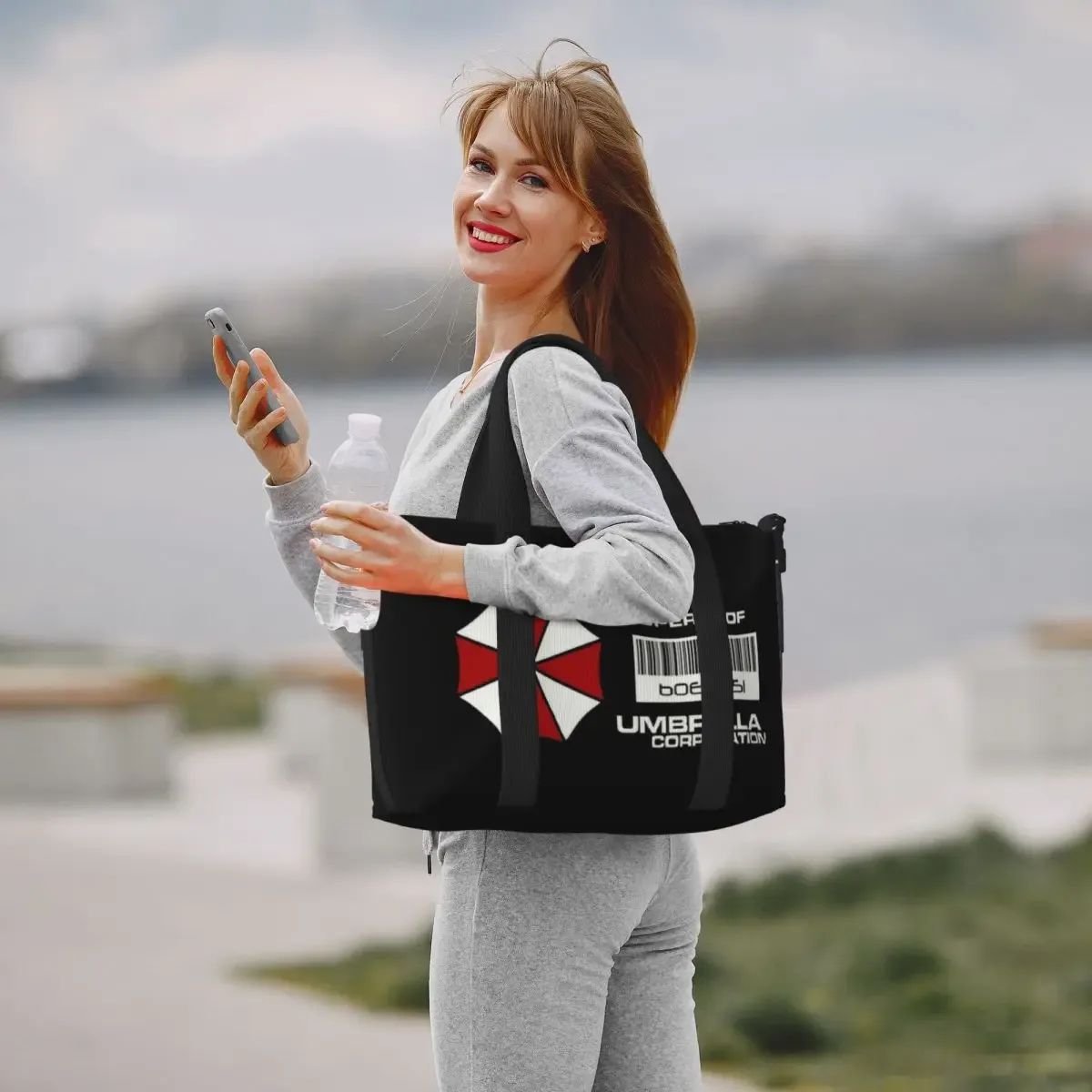 sac fourre-tout personnalisé pour femmes, fourre-tout de cosplay de jeu de film umbrella corporation, sacs de voyage de plage et de gymnastique de grande capacité