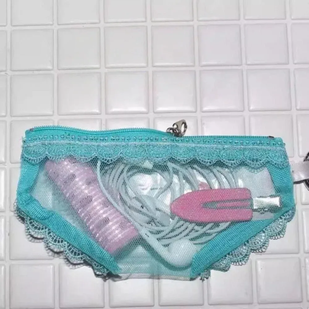 nouvelle trousse de toilette transparente en maille dentelle cœur y2k pour le maquillage et les cosmétiques, idéale pour les voyages