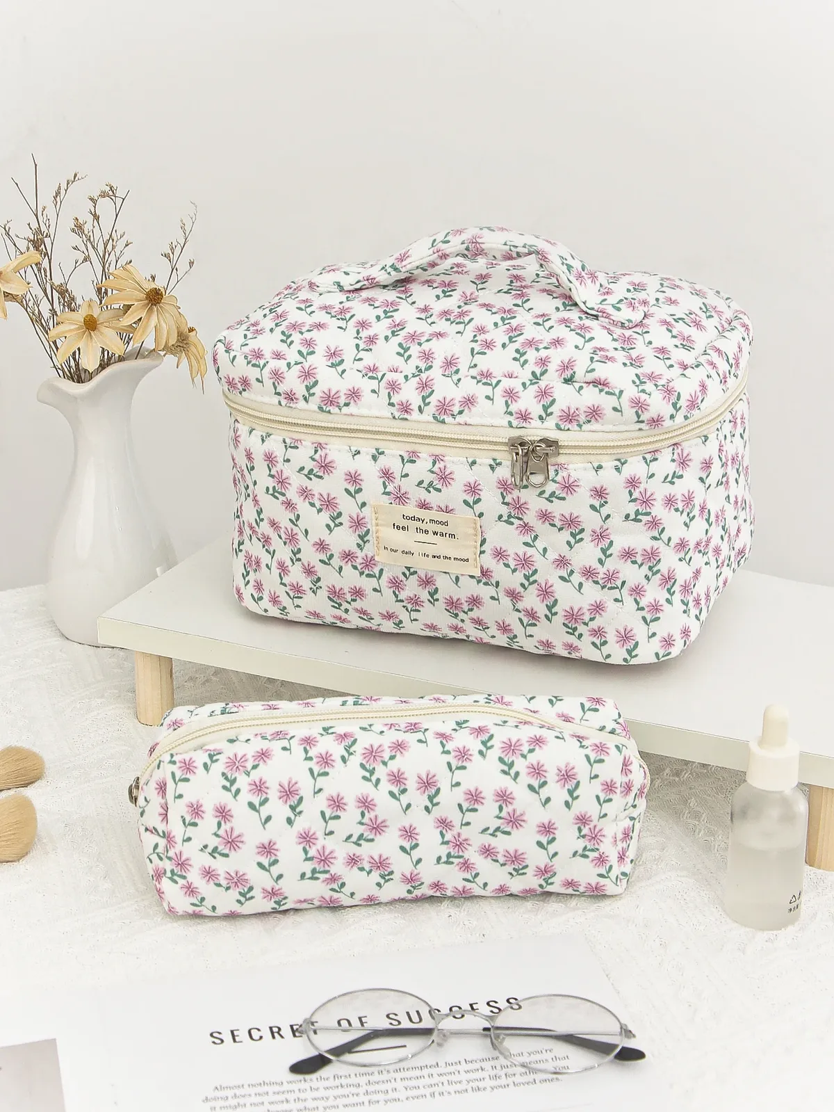 trousse polyester floral bleu jaune violet voyage cosmétiques maquillage toilette portable grande capacité matelassée multifonctionnelle
