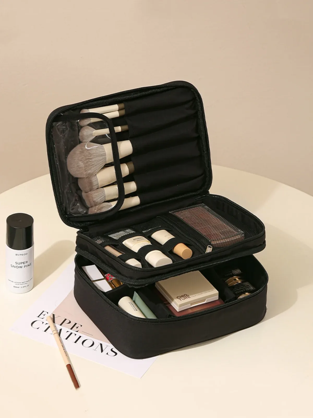 tissu oxford épais, modèle à une ou deux couches, unisexe, sac de toilette et de maquillage à la mode, idéal pour les voyages, les vacances, les déplacements professionnels et les sorties quotidiennes. sac de toilette et de maquillage pratique et multifonctionnel, conçu pour ranger et organiser les batteries externes, les câbles de données, les lotions, les produits de soins de la peau, les pinceaux de maquillage, les brosses à dents, le dentifrice, etc. , trousse de maquillage de voyage étanche, indispensable pour ranger les pinceaux de maquillage et les outils de broderie