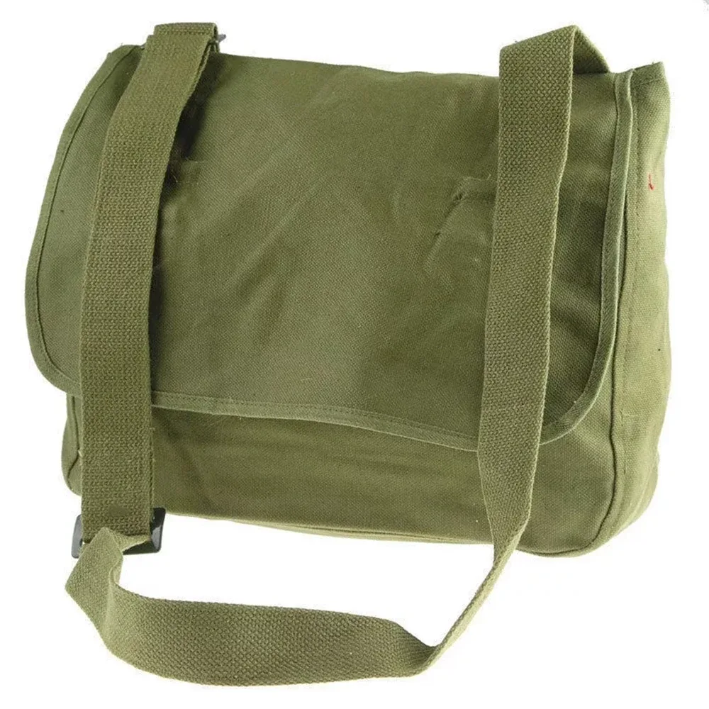 sac messager vintage à l'ancienne, sacoche militaire, extérieur, guerre du vietnam, armée chinoise pla 1965