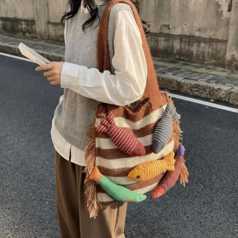 sac fourre-tout tricoté décontracté motif petit poisson mignon, nouveauté été, sac à bandoulière polyvalent pour trajets quotidiens, avec découpes contrastées