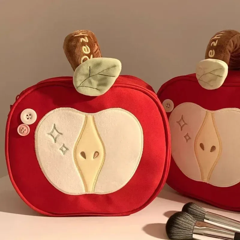 sac cosmétique en peluche rouge pomme, pochette de maquillage portable, organisateur de toilette, grande capacité, sac de voyage pour produits de soin de la peau pour femmes