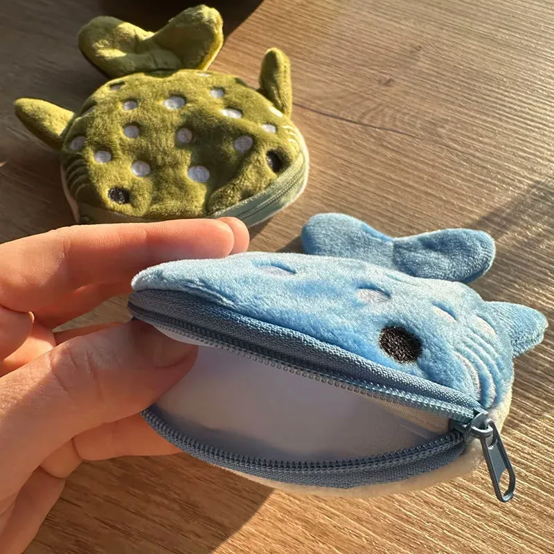 porte-monnaie en peluche mignon requin baleine dessin animé, portefeuille kawaii portable, sac à monnaie, organiseur de clés et écouteurs, pochette zippée