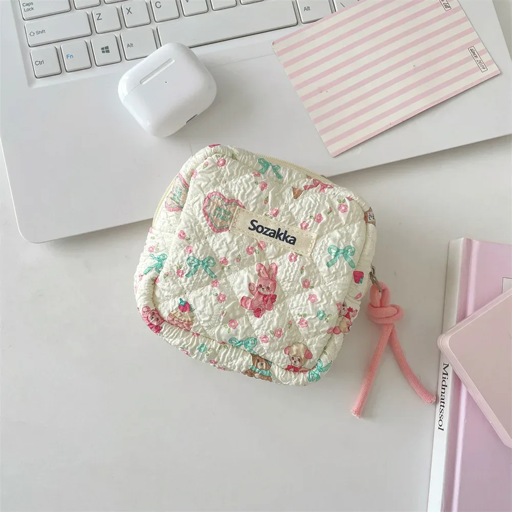 mini sac à cosmétiques carré mignon pour femmes, écouteurs portables, rouge à lèvres, serviettes hygiéniques, pochette de rangement, petits sacs de maquillage à fermeture éclair