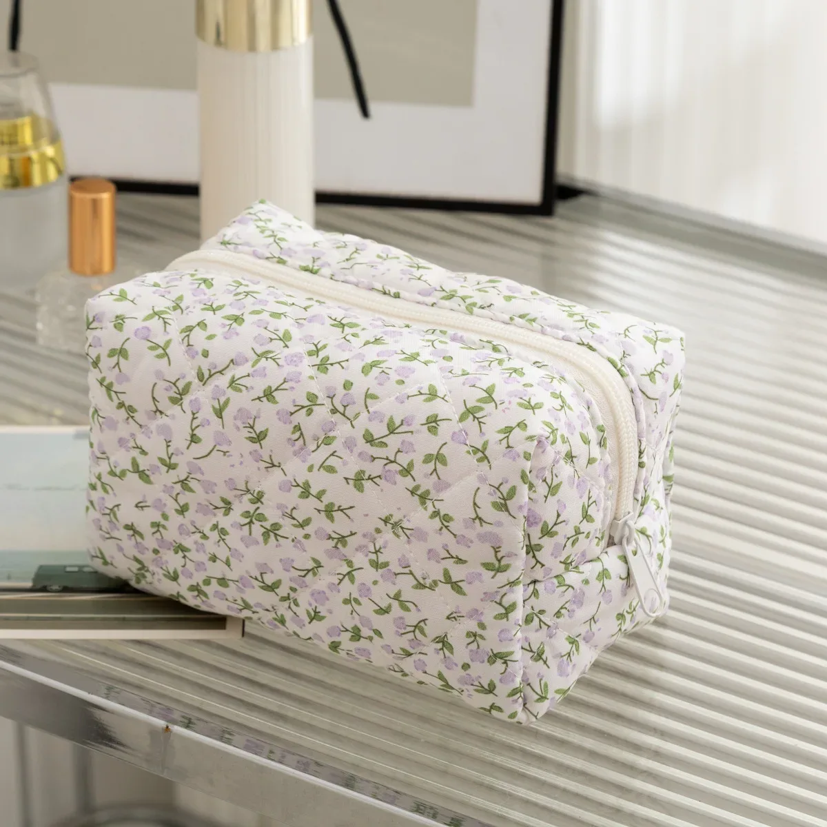 pochette de maquillage florale matelassée douce, pochette de voyage en coton portable, trousse de toilette à fermeture éclair, organiseur de rangement pour femmes