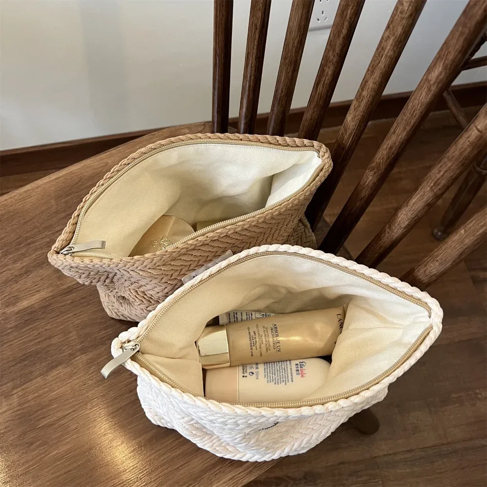 1 sac à maquillage en tissu tissé avec fermeture éclair, pochette minimaliste pour femme, trousse de toilette, cadeau idéal pour les voyages et l'usage quotidien