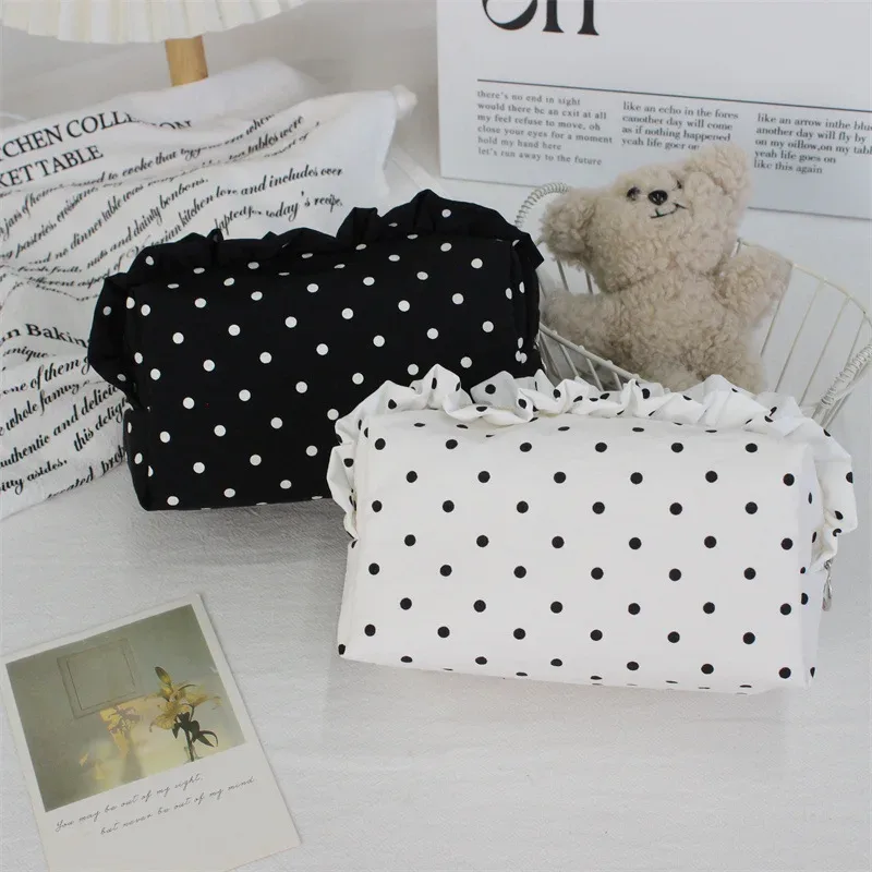 trousse de maquillage vintage à pois avec bord volanté grande capacité pochette de rangement portable pour cosmétiques et soins de la peau pour femme