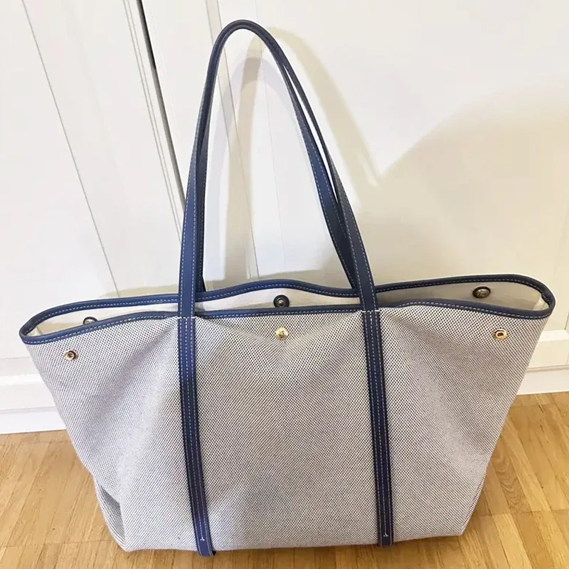 sacs fourre-tout de grande capacité pour les sacs à main et sac à main de concepteur de luxe 2025 nouveau dans décoration à paillettes sur le bouton sac à bandoulière en tissu des sous-bras haute qualité
