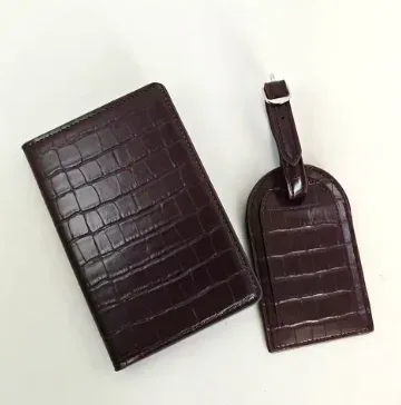 porte-passeport en cuir à motif crocodile, étiquette de bagage personnalisée avec gravure d'initiales, porte-cartes rétro de luxe, cadeau