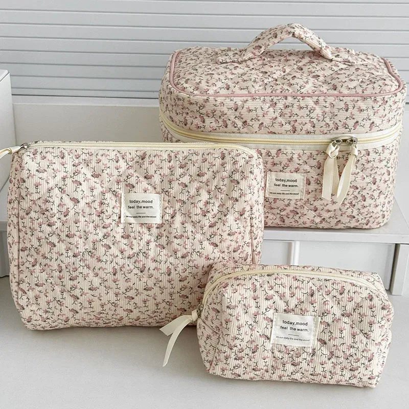 Pochette cosmétique vintage pour femmes, imprimé floral, sac à main, organisateur de voyage, sac de rangement pour maquillage, grande capacité, sac matelassé pour cadeau