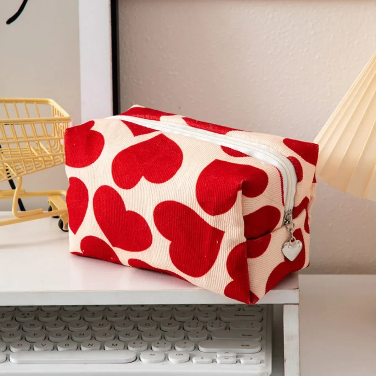 sac de maquillage à motif de cœur rouge pour femmes, organisateur de cosmétiques de toilette, sac à fermeture éclair, pochette de lavage de voyage, sac à cosmétiques, sacs de maquillage féminins