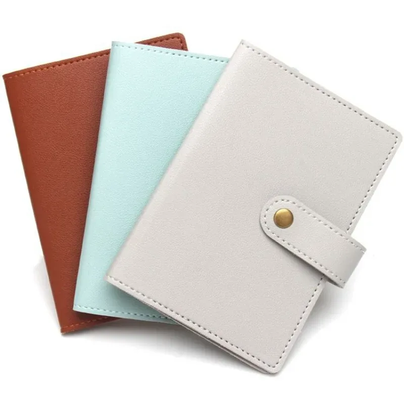étiquette bagage porte cartes identité voyage accessoires compacts couleurs variées pochettes intérieures fermeture bouton doré usage international