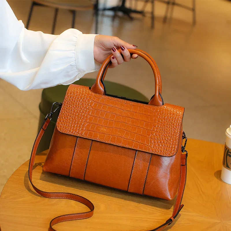 sac à bandoulière en cuir véritable de vache pour femmes, sacs à bandoulière de luxe de styliste pour dames, sac à main rétro décontracté de grande capacité