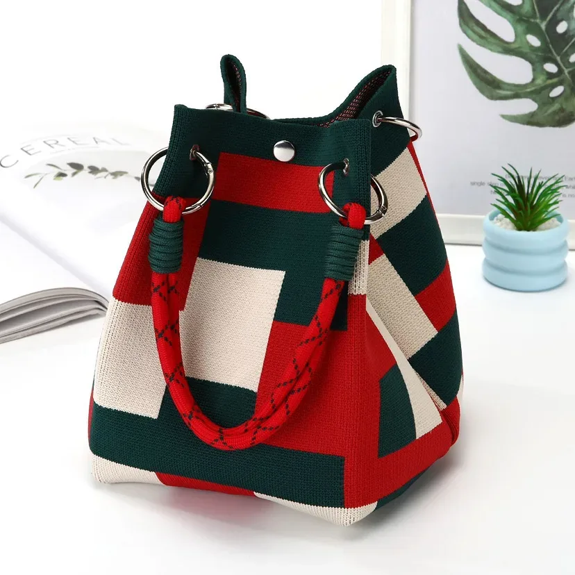mini sac fourre-tout en tricot style coréen pour femme, sac à main en crochet rayé, sac à bandoulière léger pour l'été, pour les vacances