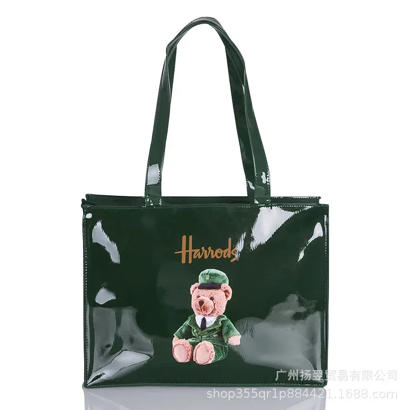 sac fourre-tout imperméable en pvc à imprimé cartoon pour femmes, sac à main décontracté et portable, sac pour le shopping, les trajets quotidiens et l'utilisation quotidienne en extérieur. ﻿