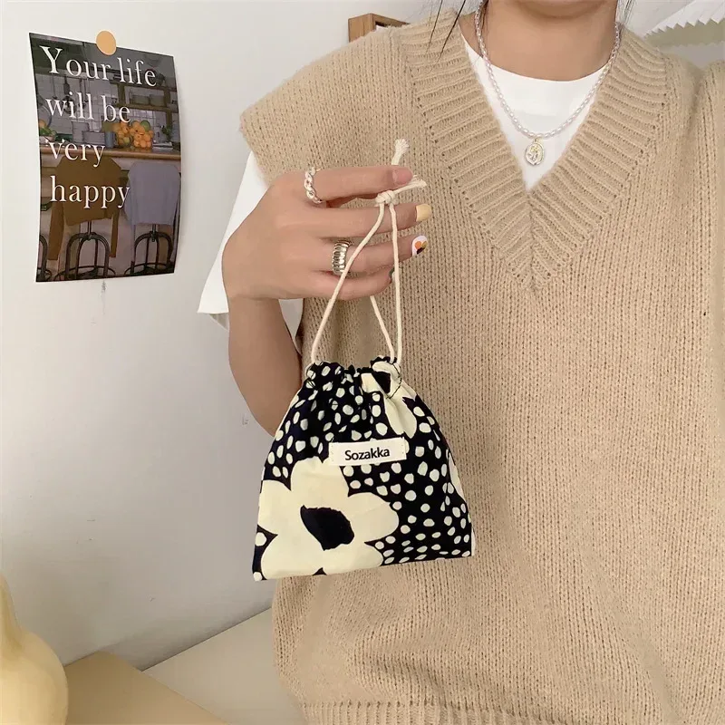sac de rangement pour cosmétiques de voyage pour femmes, sacs à main de maquillage mignons, portefeuille kawaii grill floral, rouge à lèvres, porte-monnaie en poudre, petit