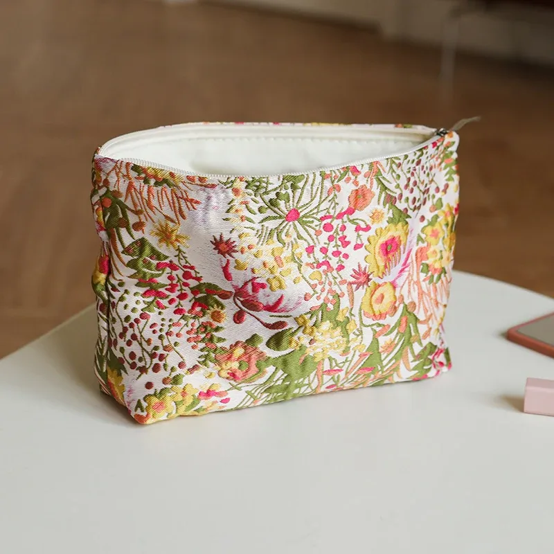 trousse toilette polyester floral fleur rose vert violet blanc motif géométrique marguerites bleu jaune voyage grande capacité