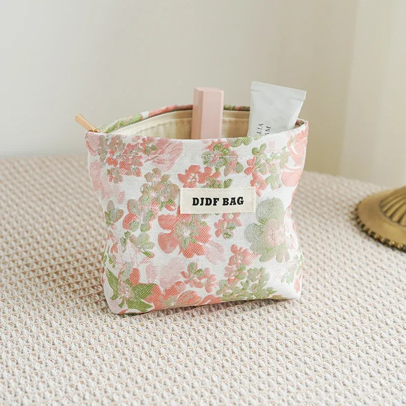 sac à cosmétiques pour femmes, petit sac de rangement vintage à fleurs violettes pour cosmétiques, rouge à lèvres, porte-monnaie portable, porte-carte de banlieue ins