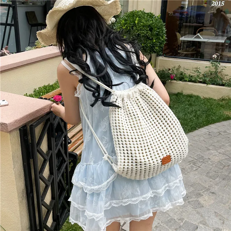 sac à cordon tissé tendance, grande capacité, design ajouré, sac à dos pratique pour les trajets quotidiens et le shopping