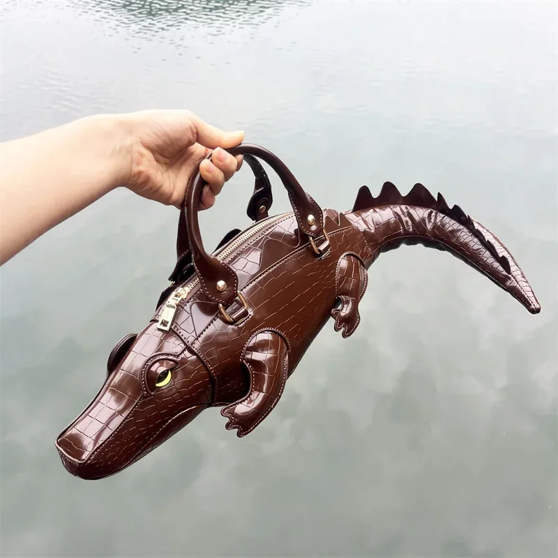 nouveau sac à main tendance en forme de crocodile pour femmes, sac fourre-tout de créateur à la mode européenne et américaine, sac à bandoulière décontracté pour femme
