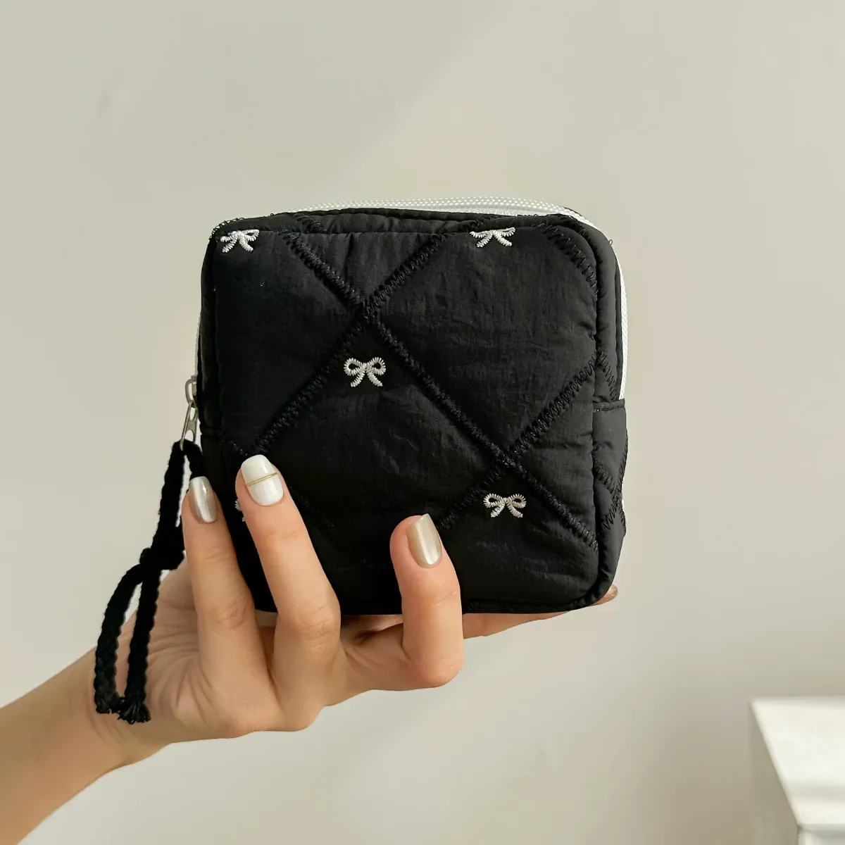 petite trousse de maquillage carrée coréenne, petite trousse à fermeture éclair pour écouteurs, portefeuille portable pour fille, sacs de rangement pour rouge à lèvres, pochette pour serviettes hygiéniques