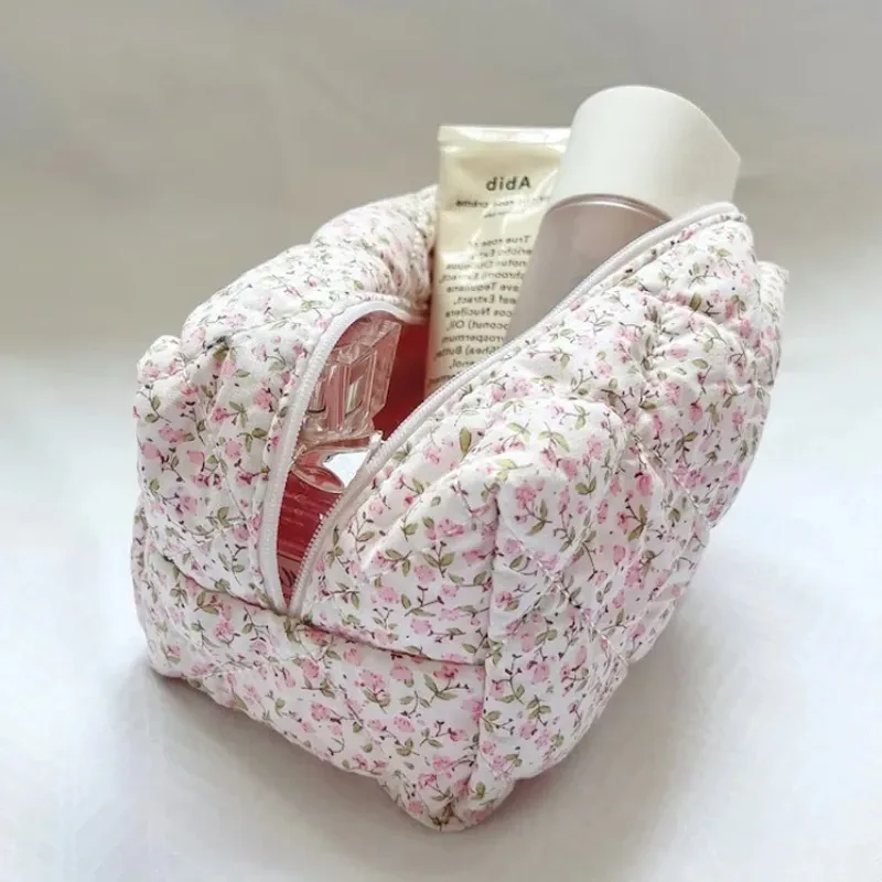 organisateur de rangement, sac de maquillage matelassé bouffant à fleurs, pochette à cosmétiques imprimée de fleurs, grand sac à cosmétiques de voyage, accessoire de maquillage