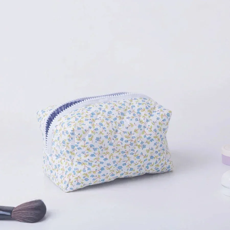 organisateur voyage polyester fleurs motifs multicolores sac compression usage cosmétiques rangement détails travail toilette transport