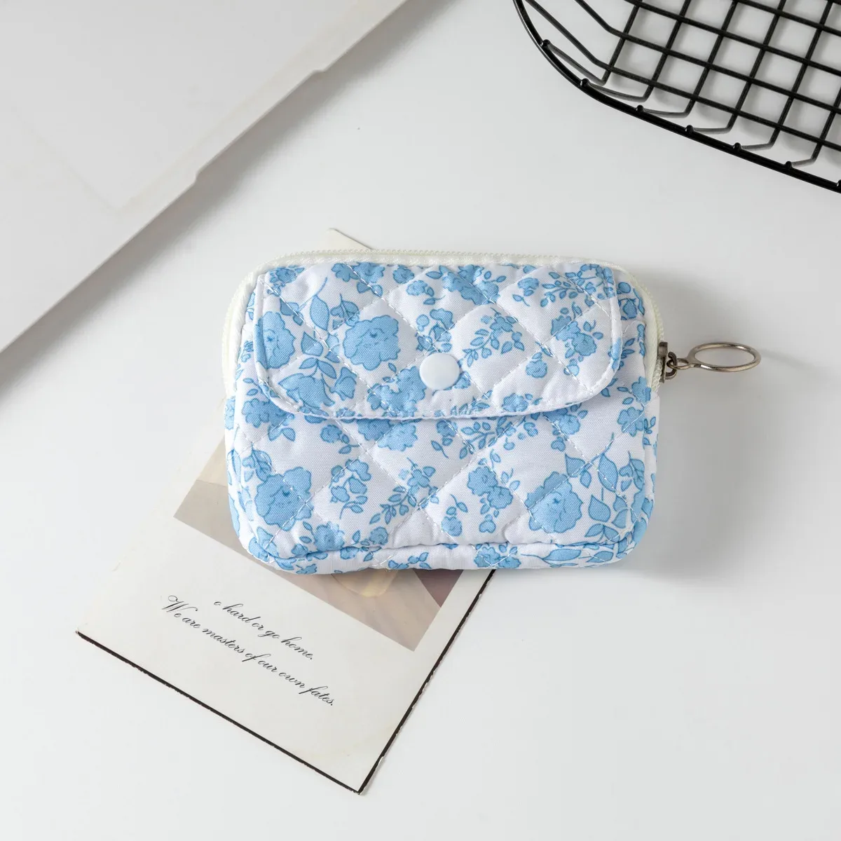 mini sac à cosmétiques carré mignon pour femmes, pochette de rangement pour serviettes hygiéniques, rouge à lèvres, petits sacs de maquillage à fermeture éclair
