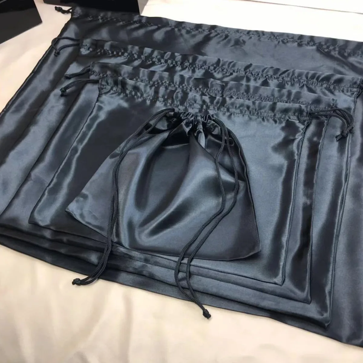 sac de rangement lisse noir de haute qualité, sac à poussière, bundle proximité wstring, protection de l'environnement, sac de rangement injsatin grill