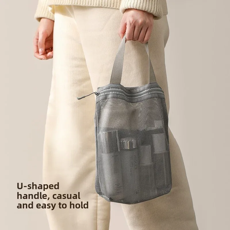trousse de toilette de voyage en maille à séchage rapide – grande capacité, suspendue, organisateur de lavage portable pour hommes et femmes, idéale pour les voyages d'affaires