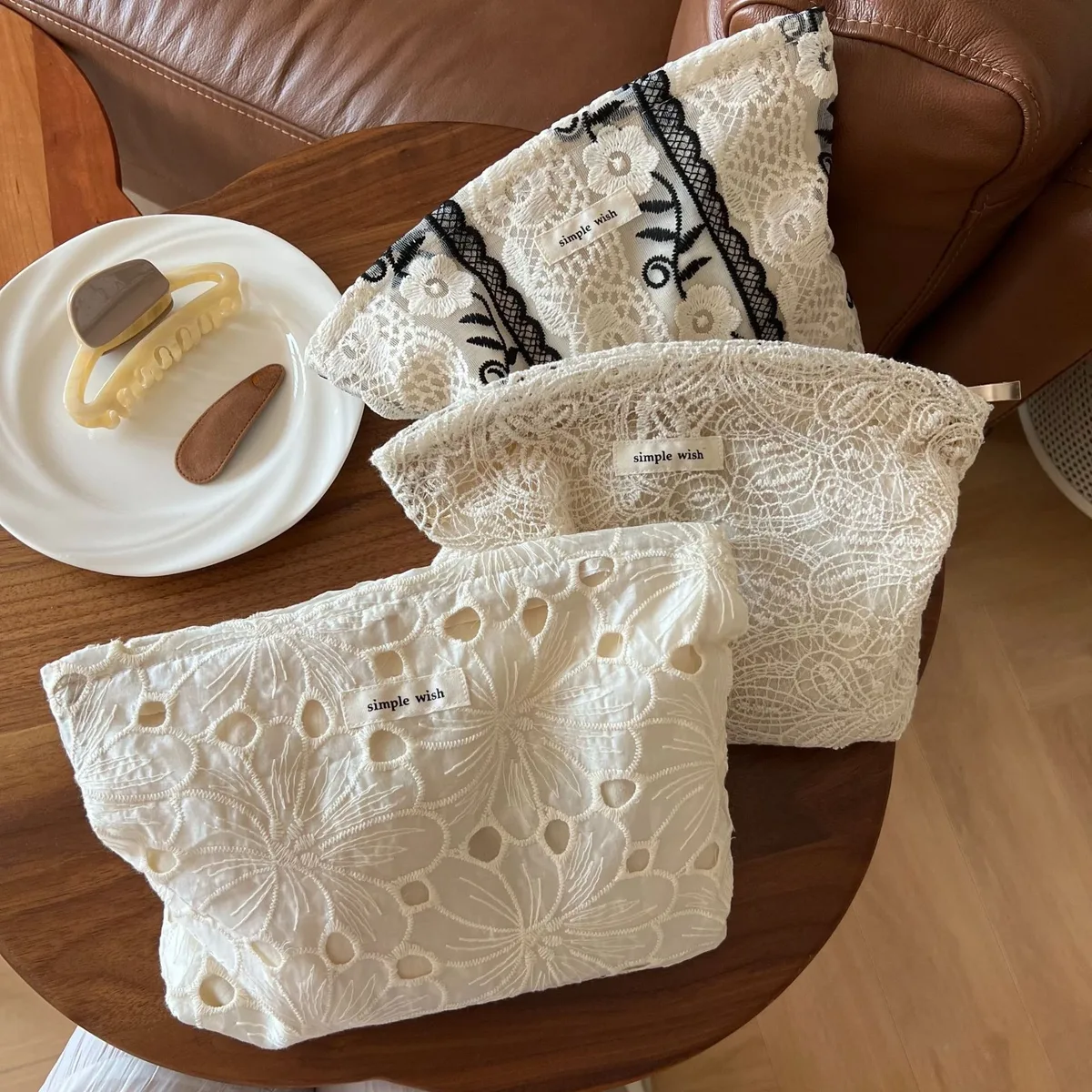 sac de maquillage élégant en dentelle blanche, organisateur de cosmétiques de grande capacité, pochette de rangement de toilette de voyage