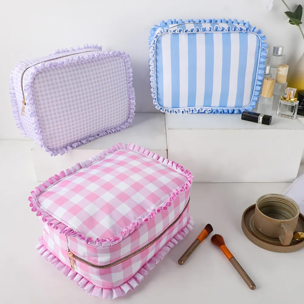 sac à cosmétiques à volants, pochette de voyage en nylon pour maquillage pour femmes et filles, grand organisateur de toilette multifonction, rangement à fermeture éclair étanche