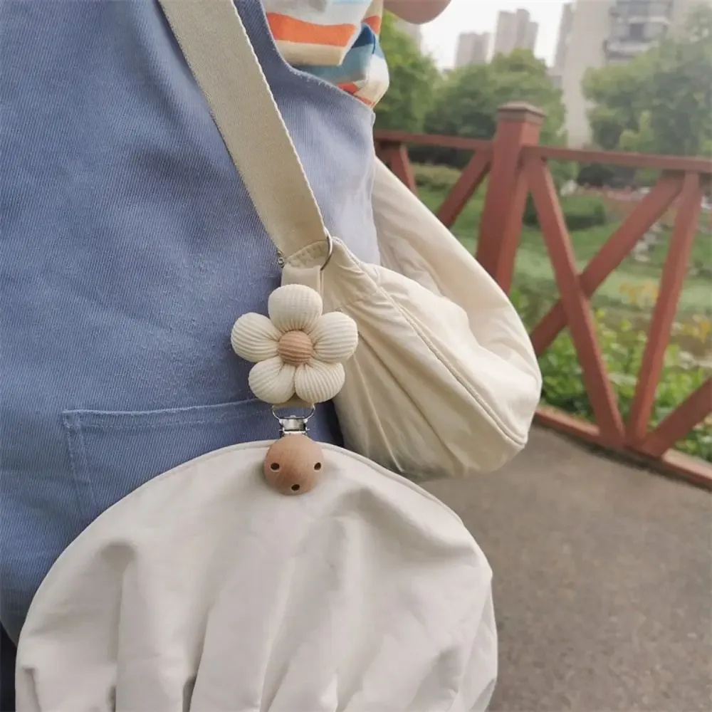 clip de chapeau à fleurs en coton anti-perte, clip en bois suspendu sur le sac, porte-chapeau de voyage, organisateur gadget por